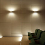 Akustik panel, ses yalıtımı, akustik panellerin faydaları, ofis akustiği, müzik stüdyosu, gürültü kontrolü, akustik panel seçimi, iç mekan ses düzenlemesi.